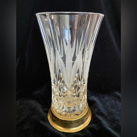 Vintage Irish Killarney Hand Cut Crystal Glass Vase with 24 karat Finish - Picture 1 of 9